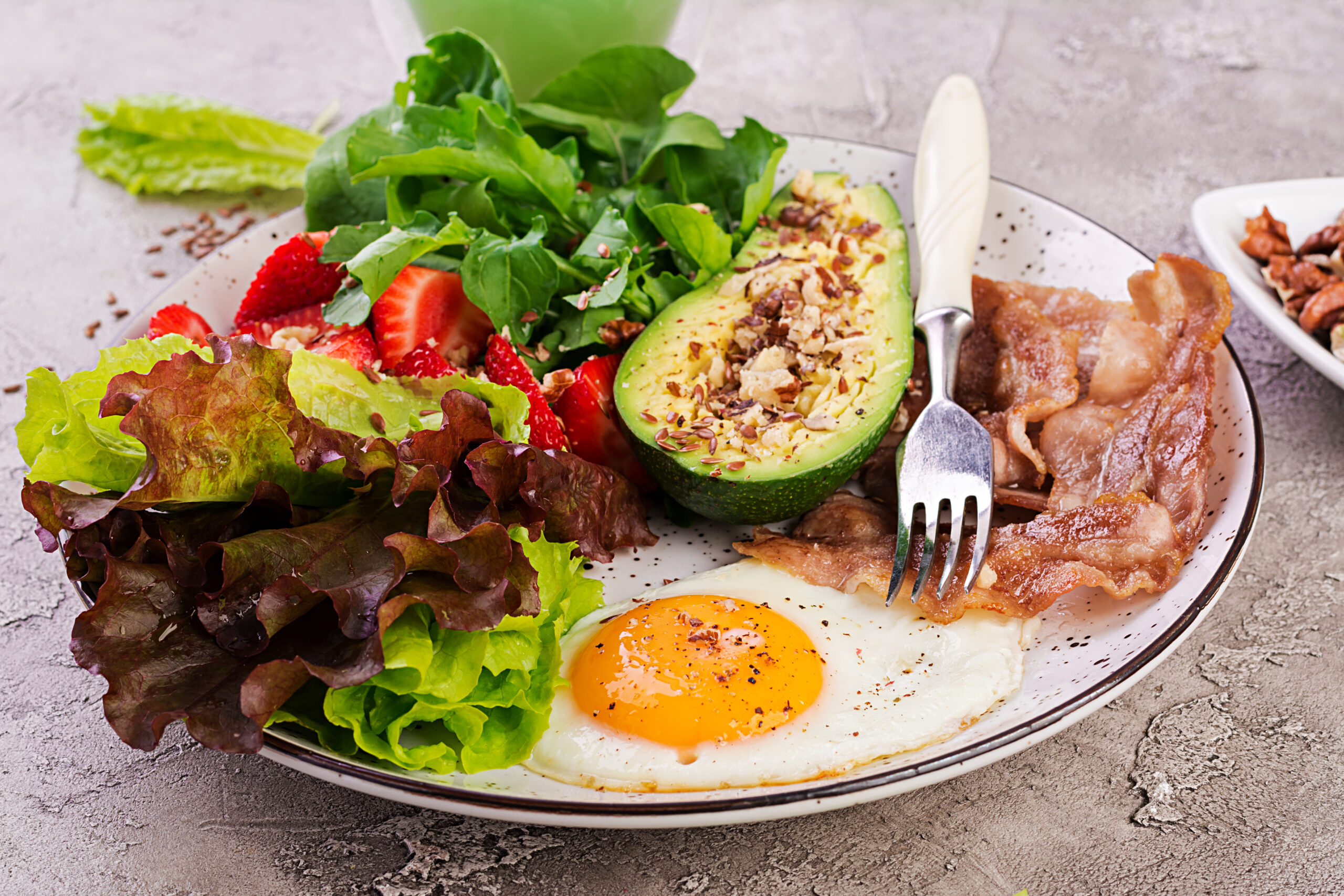 Výživové trendy: Paleo, Keto a další